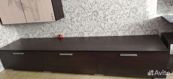 Стенка в гостиную