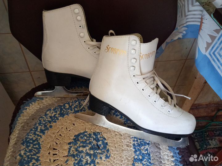 Женские коньки 35 размер