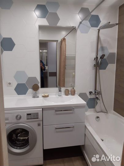 Профессиональный плиточник