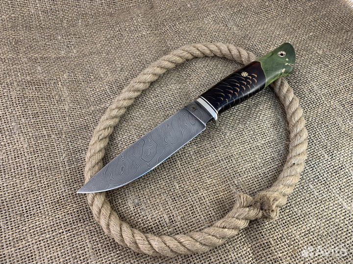 Нож для охотника дамаск