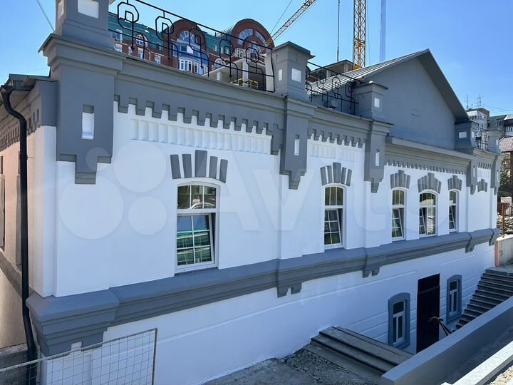 Здание, 732 м²