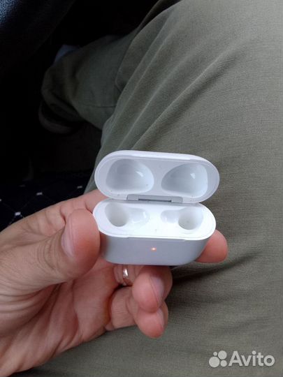 Бокс для airpods