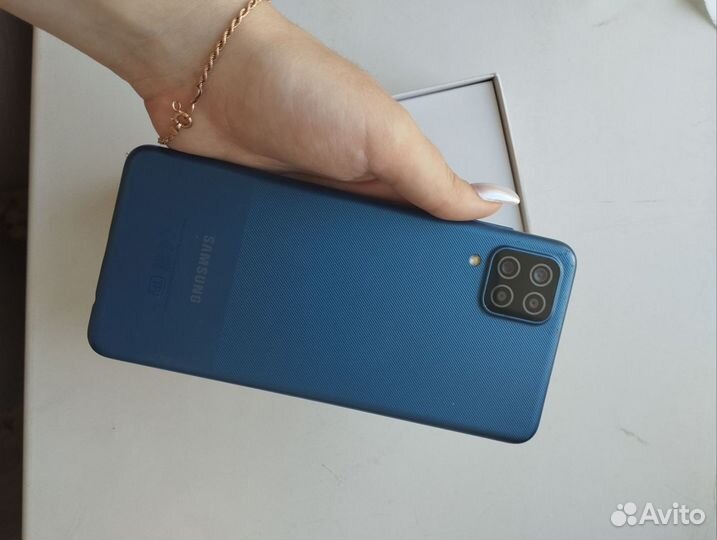 Samsung Galaxy A12, 4/64 ГБ