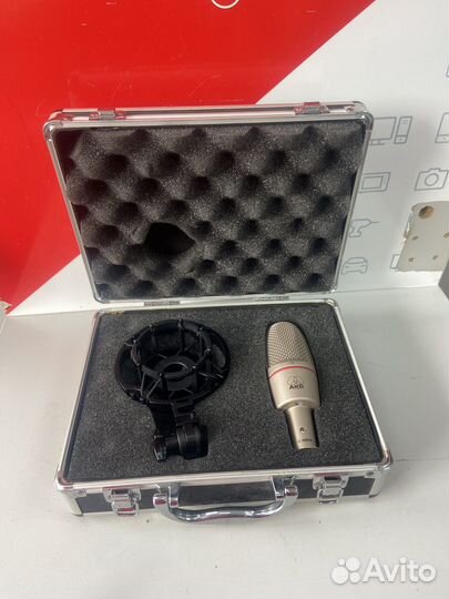 Ф15) Студийный микрофон AKG C 3000 B