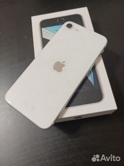 iPhone SE (2020), 64 ГБ