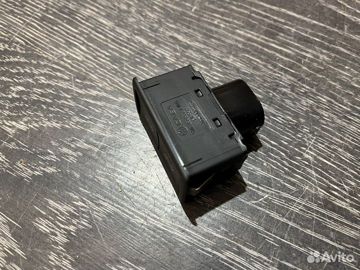 Кнопка багажника Kessy VW skoda seat audi