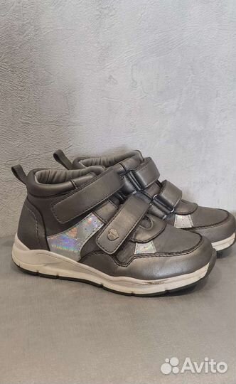 Ботинки демисезонные для девочки р.28