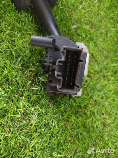 Подрулевой переключатель света Toyota Ipsum ACM21