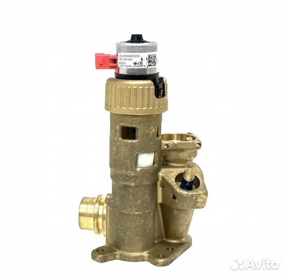 Трехходовой клапан в сборе С мотором крас для TEC