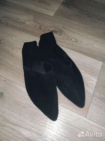 Мюли Reserved остроносые натуральная замша 40