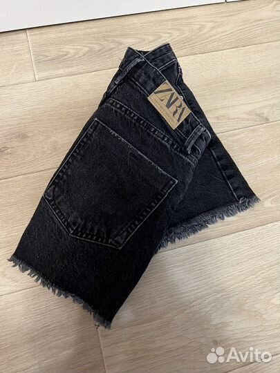 Джинсовые шорты Zara 34