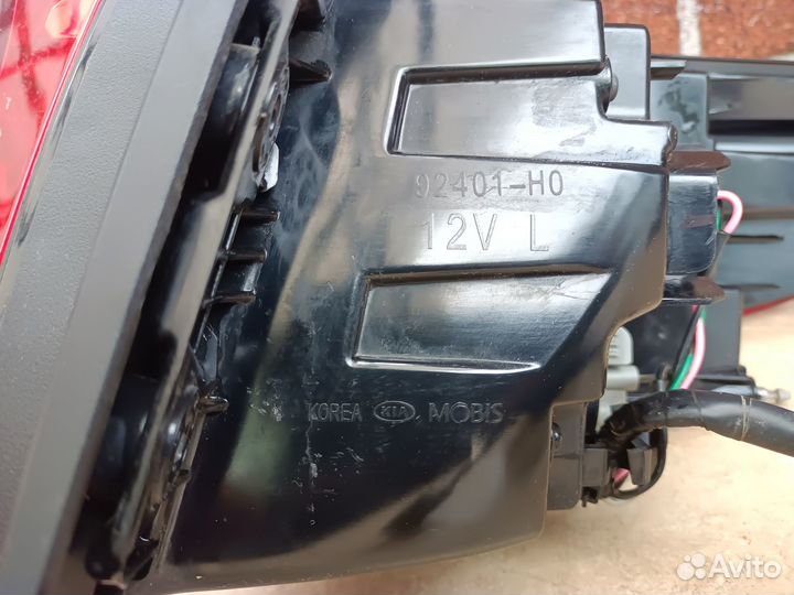 Фонарь задний наружный Киа Рио 4 KIA RIO оригинал
