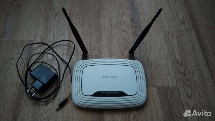 Роутер TP-link TL-WR841ND