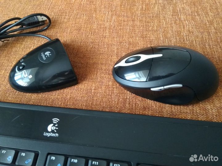 Беспроводная клавиатура и мышь Logitech UltraX Med