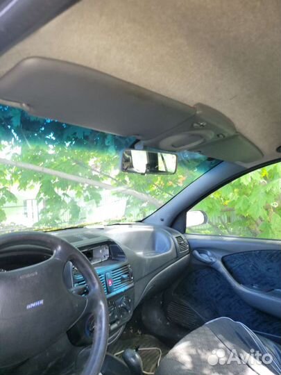 Подлокотник между сиденьями на фиат marea 97г