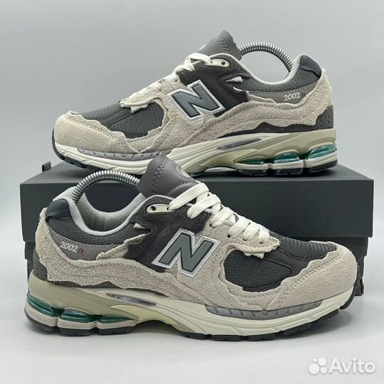 Кроссовки мужские NEW balance 2002R