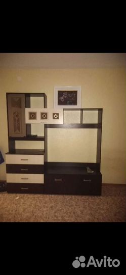 Стенка в гостиную бу