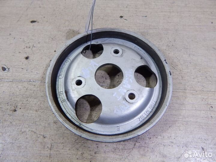 Шкив насоса гидроусилителя Renault Megane 1