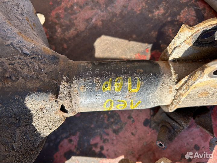 Передние стойки на mitsubishi lancer 9