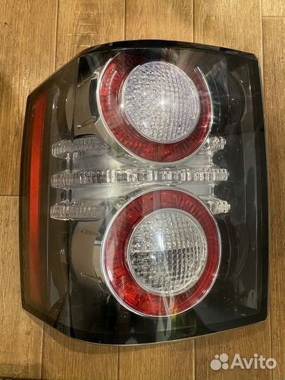 Продам фонарь Range Rover