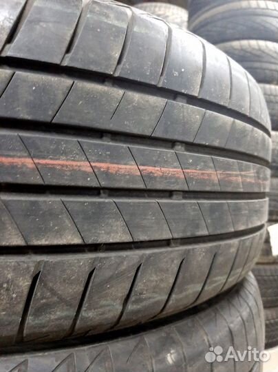 Bridgestone Turanza T005 235/55 R19 105W