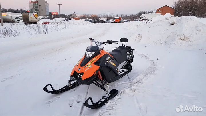 Снегоход Stels Капитан S150 Orange