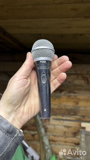 Микрофон Shure PG58
