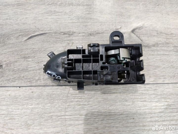 Ручка двери задняя правая Wingroad Y12