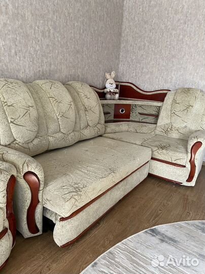 Угловой диван