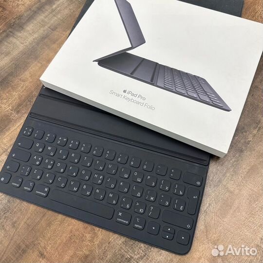 Чехол-клавиатура для iPad Pro 12.9 3 поколения