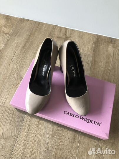 Туфли женские carlo pazolini, лаковая кожа, 35 р