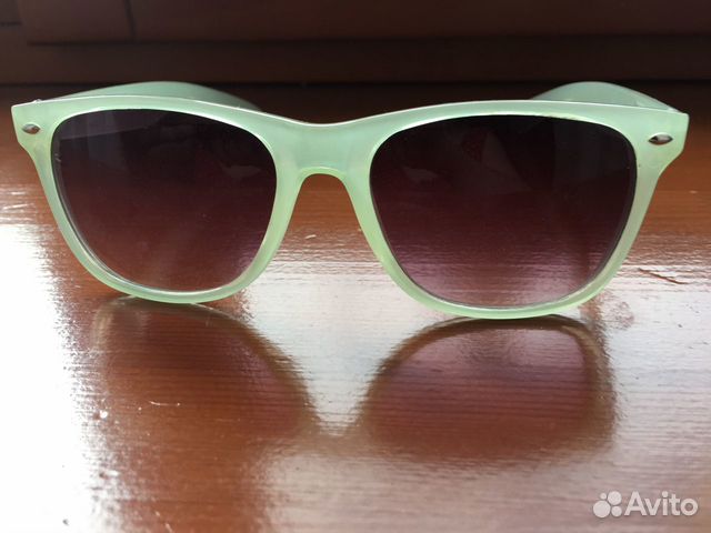 Очки солнцезащитные