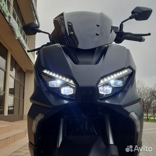 Скутер Regulmoto Grido (LJ175T-18) (В наличии)