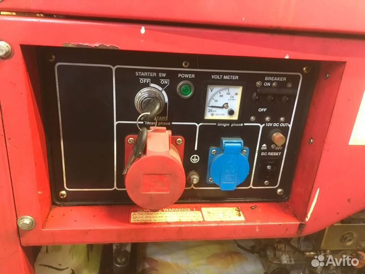 Дизельный трехфазный генератор DDE 5500W