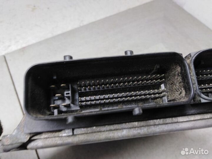 Блок управления двигателем