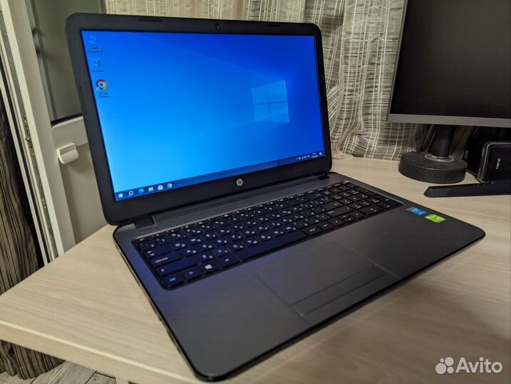 Ноутбук HP i5-4210/820M/500HDD/128SSD/6RAM