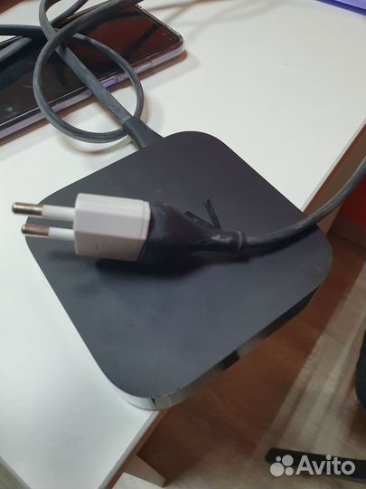 Тв приставка apple tv