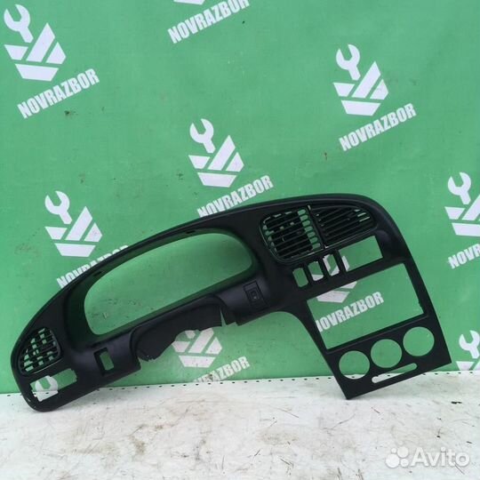 Накладка декоративная Киа Спектра