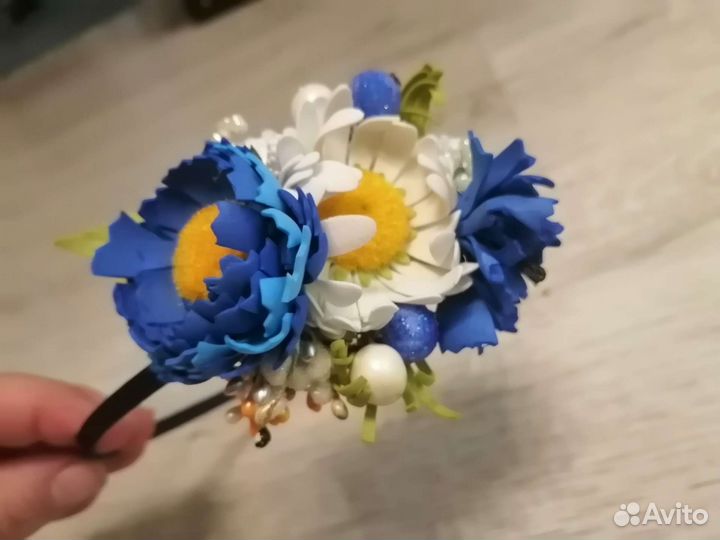 Ободки и аксессуары для волос