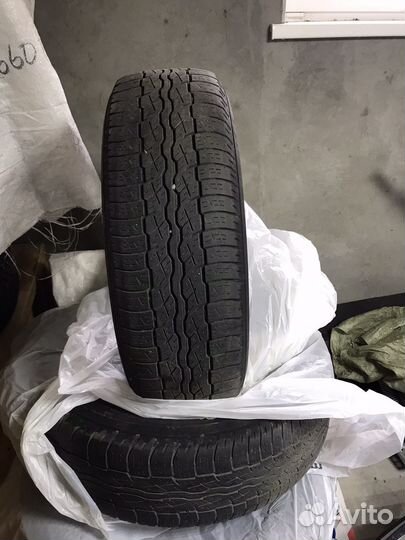 Bridgestone Dueler H/T 687 225/65 R17 101H