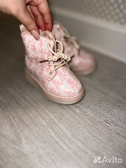 Ботинки детские весна