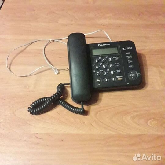 Стационарный телефон panasonic