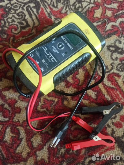 Зарядка для аккумулятора