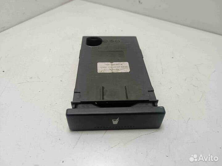 Подстаканник Volkswagen Sharan