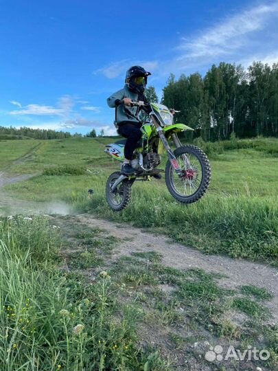 Продам питбайк Motoland mx125