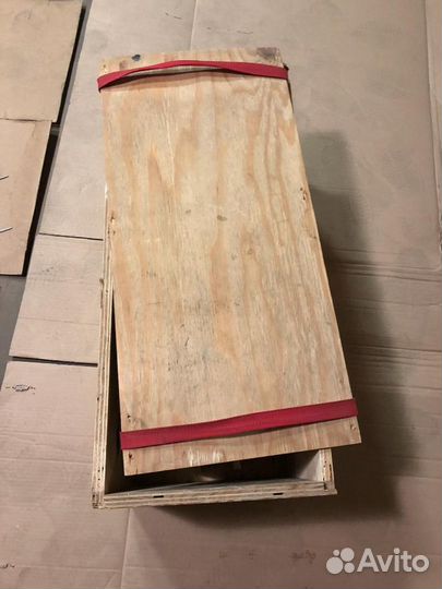 Задняя левая пневмостойка в сборе Cayenne 955 V8