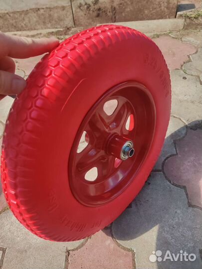 Колесо полиуретановое для тачки