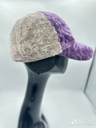 Бейсболка женская из натуральной овчинки