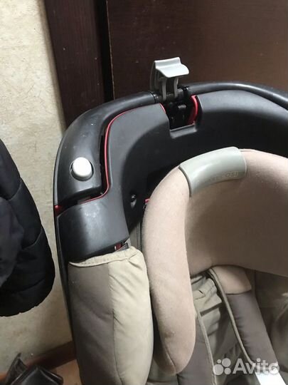Детское автокресло Maxi- cosi