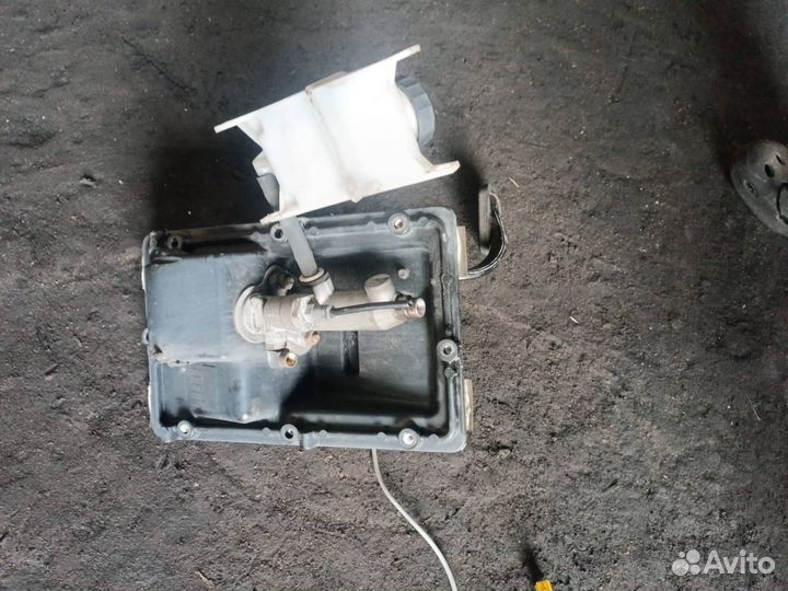 Педаль сцепления DAF XF 105 2010